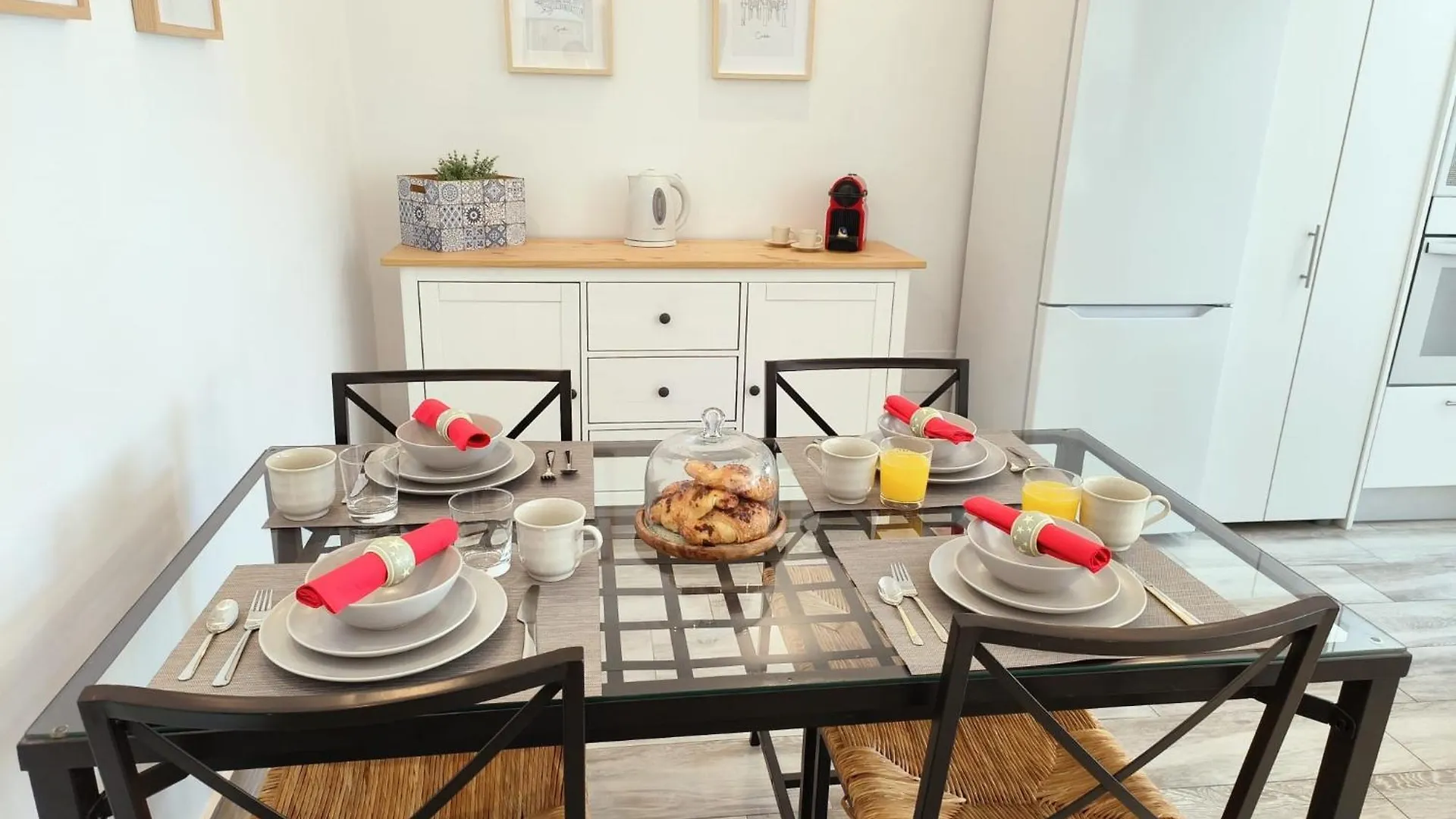 Sea View Apartment In Benalmadena