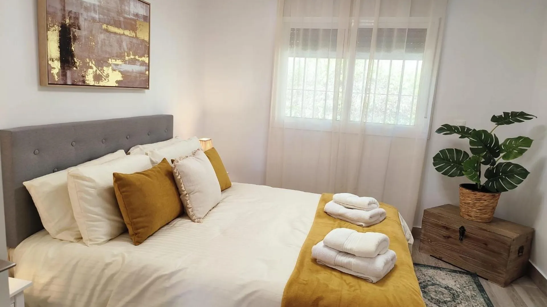 Sea View Apartment In Benalmadena